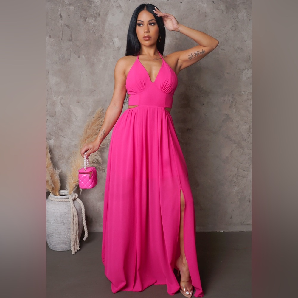 🆕Fuchsia Maxi dresses in STOCK (S,M,L)
